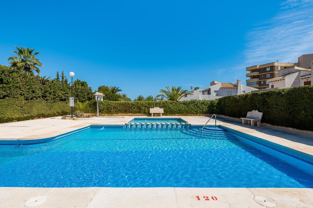 Chalet Mayor Zenia Beach Orihuela Exterior photo