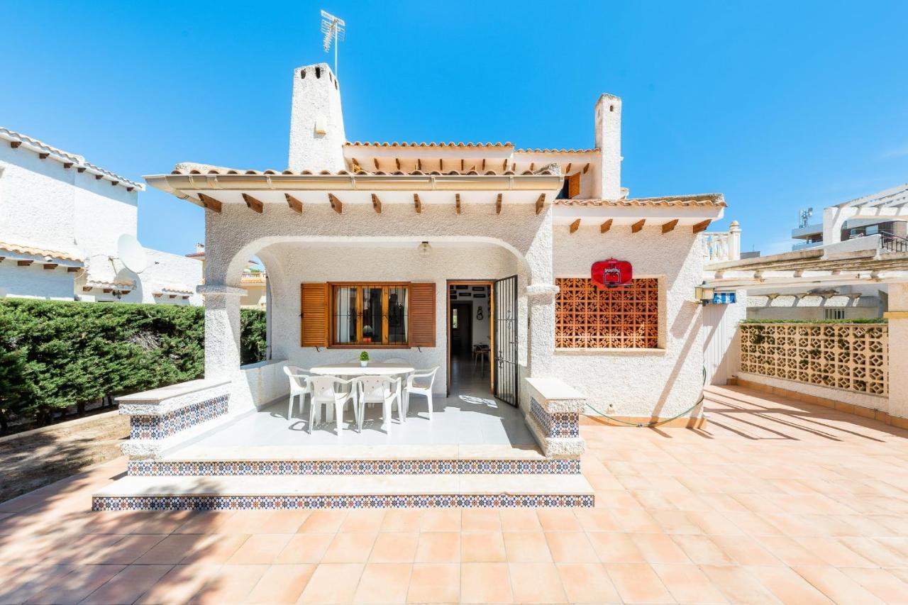 Chalet Mayor Zenia Beach Orihuela Exterior photo