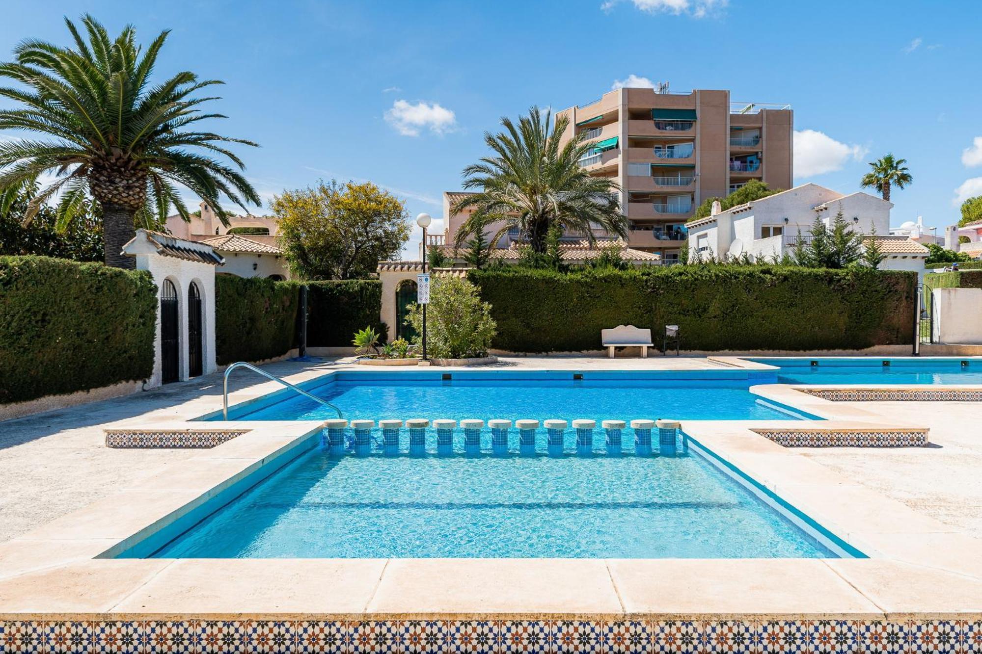 Chalet Mayor Zenia Beach Orihuela Exterior photo